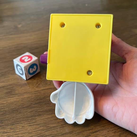 2018 McDonald’s happy meals toy - pie face! (3 for $20) - Picture 3 of 4